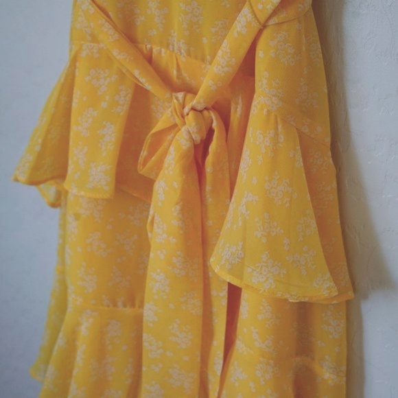 NWOT B. Darlin Bright Yellow Floral Ruffle Springtime Mini Dress Womans … - Picture 11 of 12